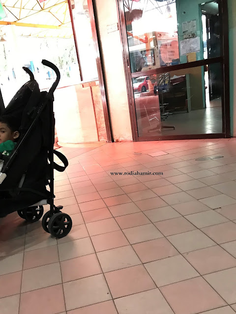 Kaunter Pendaftaran & Ruang Menunggu Jabatan Kecemasan HKL Jabatan Kecemasan Hospital Kuala Lumpur