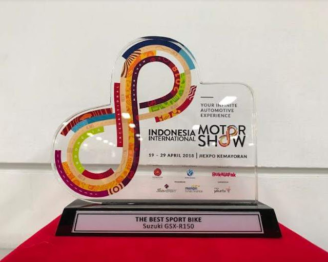 Penghargaan_The_Best_Sport_Bike_IIMS_2018 Penghargaan_The_Best_Sport_Bike_IIMS_2018