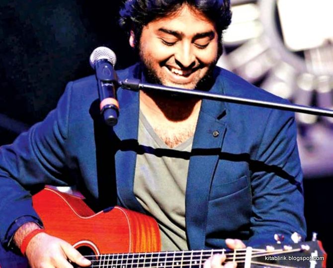 Lirik Lagu Muskurane Ki Wajah Tum Ho Rasanya Lirik Lagu Muskurane Ki Wajah Tum Ho Rasanya