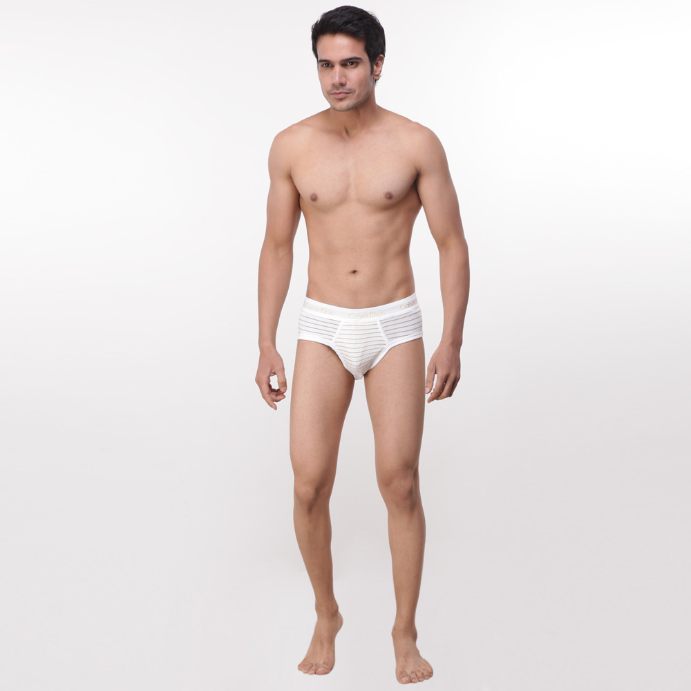 Adult Blog For Men More Indian Guys in Underwear , Boxers ) Cute Desis