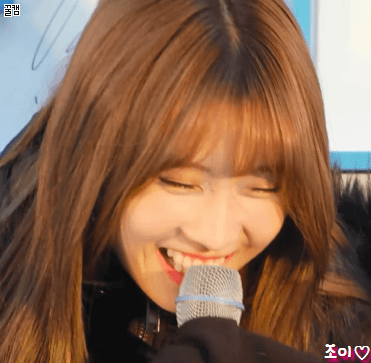 어제자 브이라이브 사랑스러운 모모 모구리♡ | 인스티즈