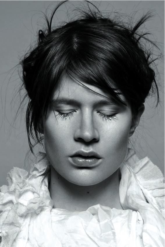 Camille Tout dit CONCERTS EXPOS BY PAT