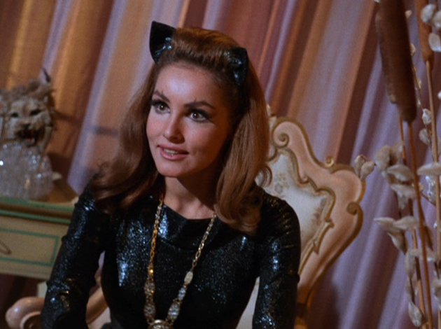 Blog Di Cinema E Non Solo La Storia Di Catwoman E Le Sei Interpretazioni Cinematografiche Della Donna Gatto