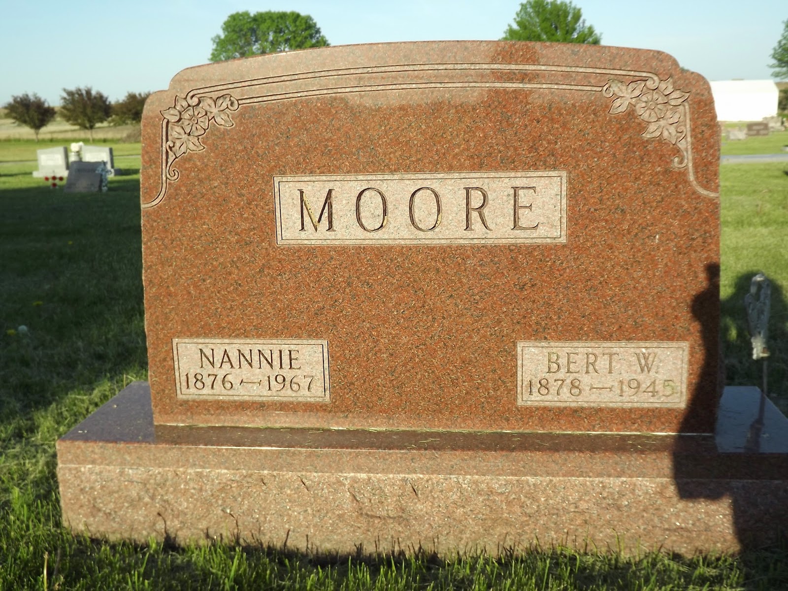 cedar-cemetery-bert-w-moore