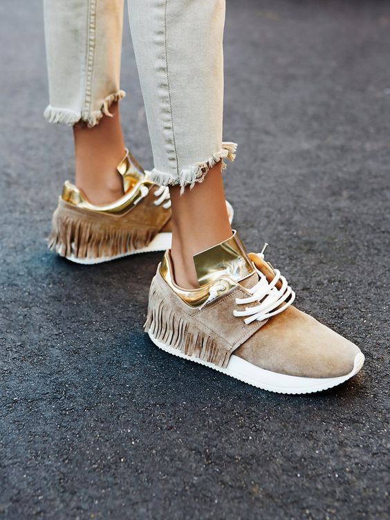 Shoe style Suede Sneakers Miss Rich