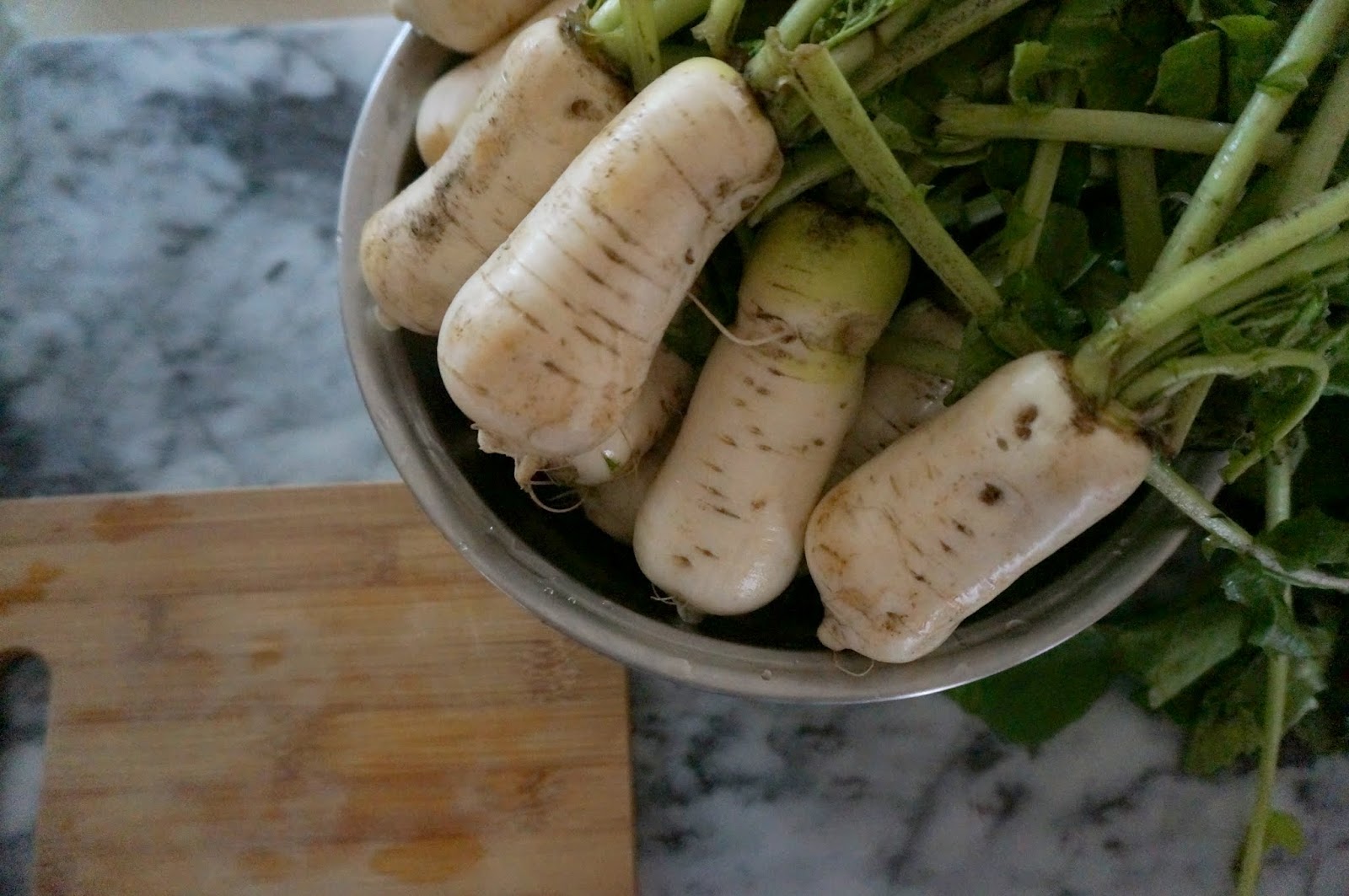 Young Radish Kimchi Chongak Kimchi (총각김치)