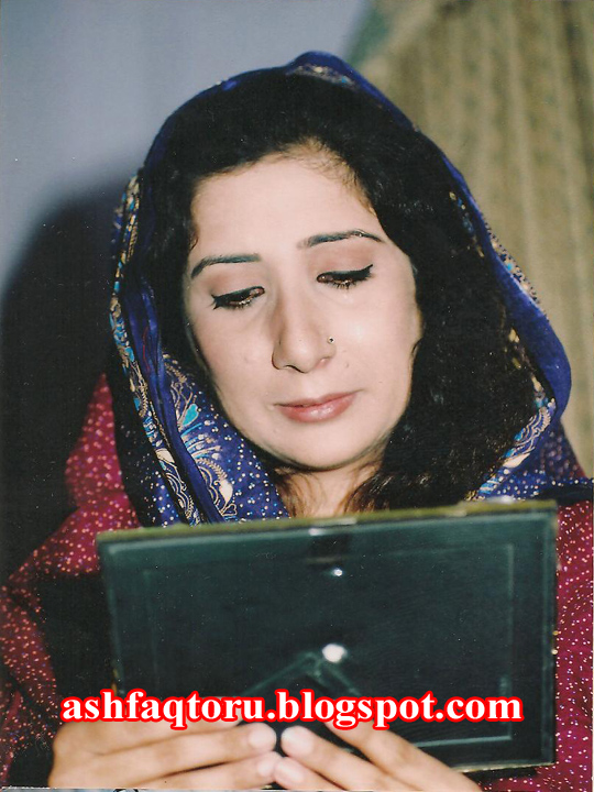 7 Colors Production: Pashto TV Actress Nazia and Actors Sajjad Toru ...