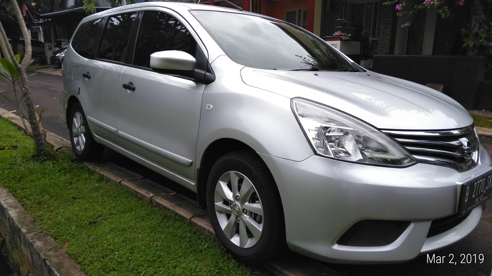 andarupratomo Side Body Molding Grand Livina