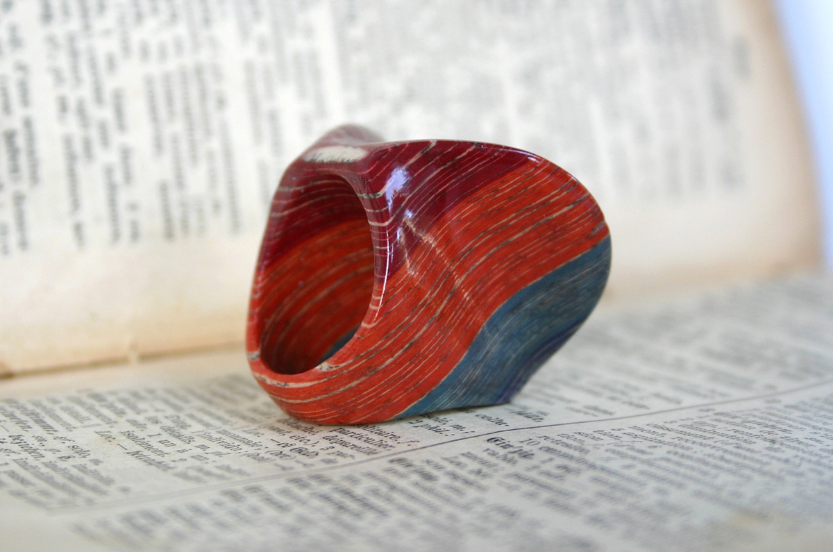 11-Jeremy-May-Artistry-and-Innovation-with-Paper-Jewelry-Rings-www-designstack-co