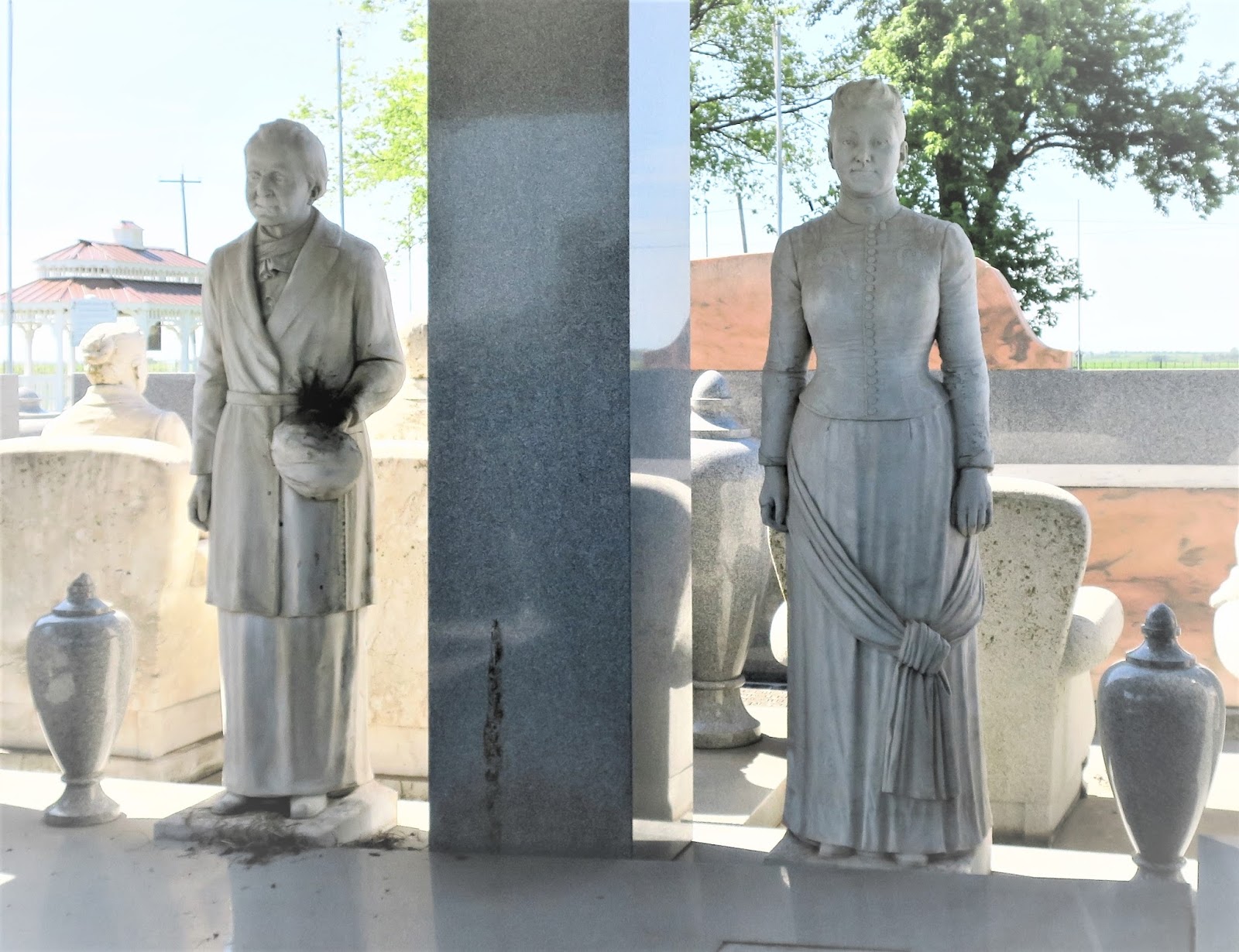 Living Rootless Kansas Hiawatha Davis Memorial