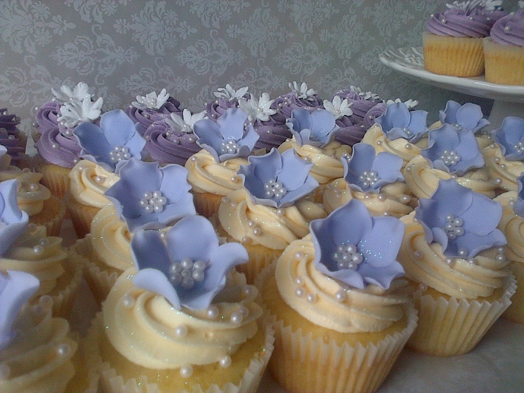 cupcake boutique durban Lilac flower cupcakes