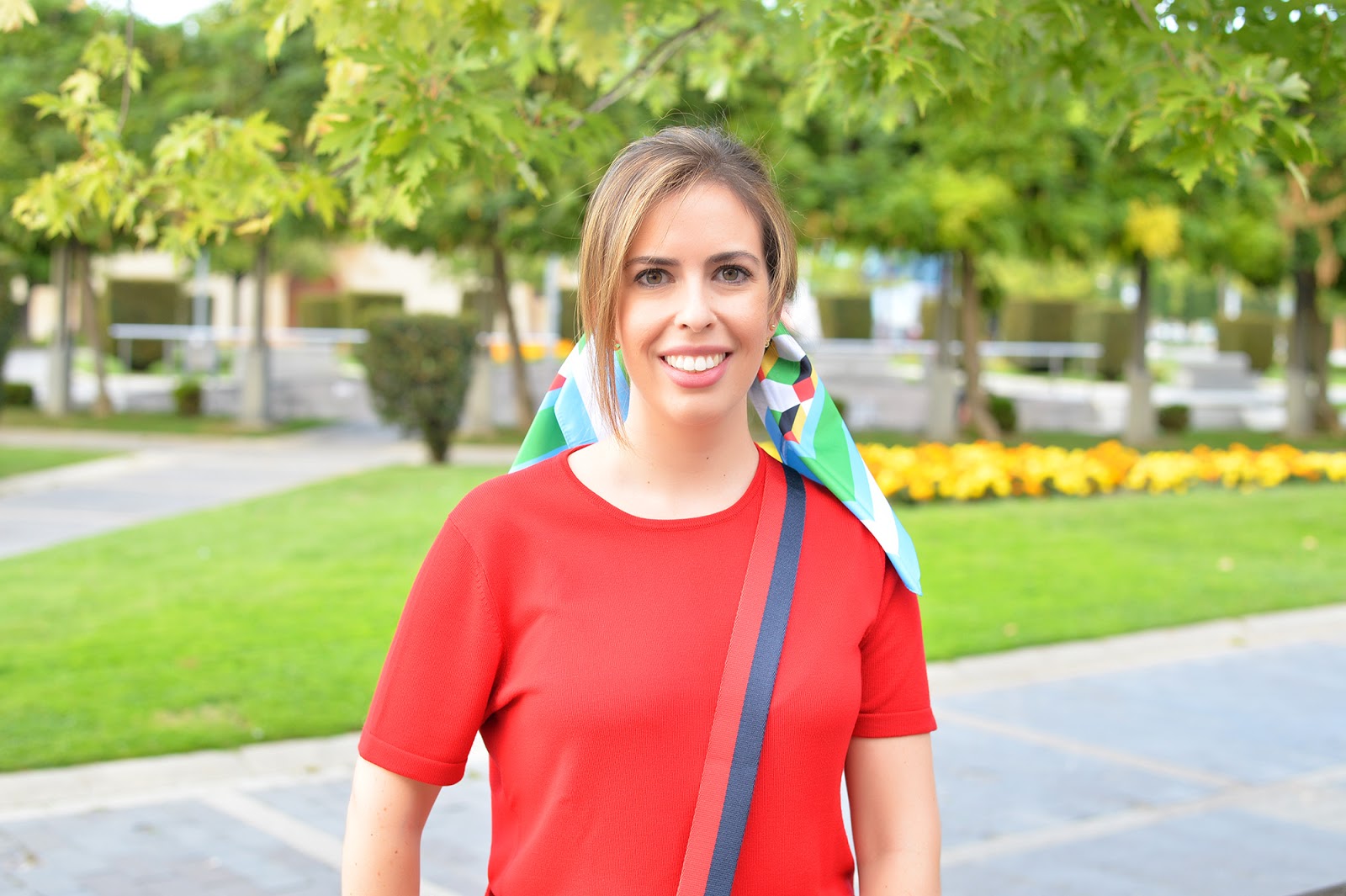 fall travel outfit fall autumn non-touristy comfortable travel outfit fashion style