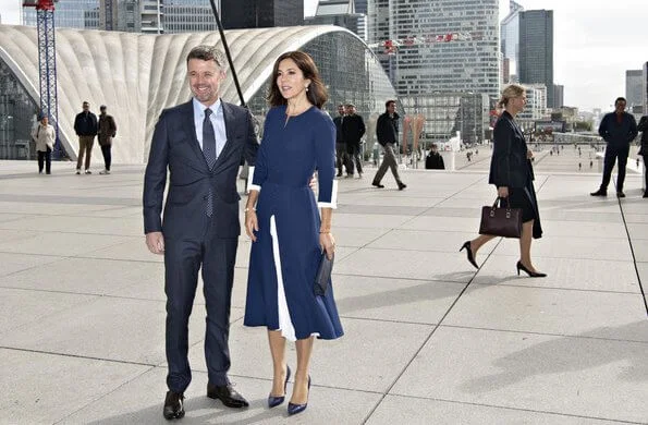 Crown Prince Frederik and Crown Princess Mary arrived in Paris together with a large Danish business delegation