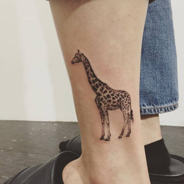 Tatuagens de girafa Tatuagens de girafa
