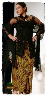  Model  gaun  batik modern wanita terkini 