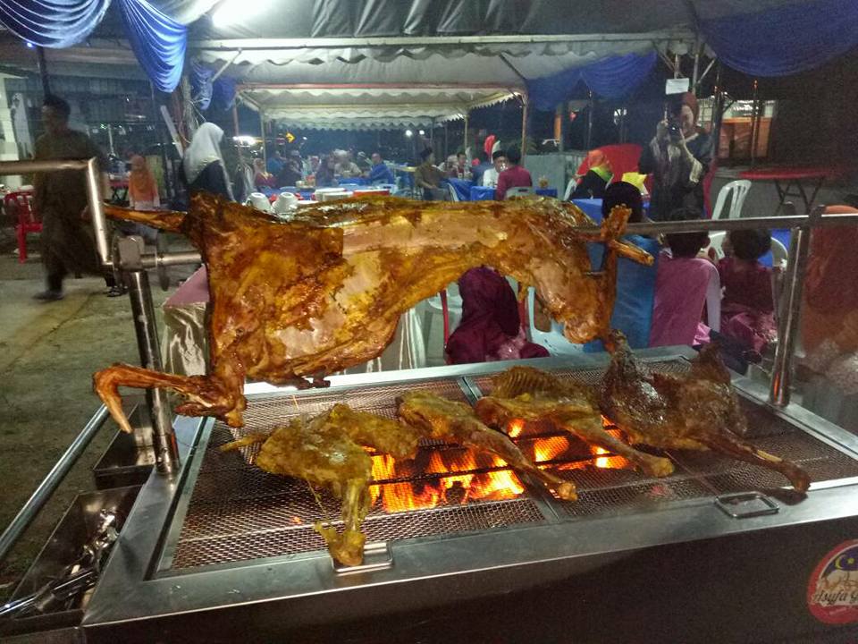 Ladang Ternakan Kambing Izzel Deen Melaka Kambing Golek Baikk!!!