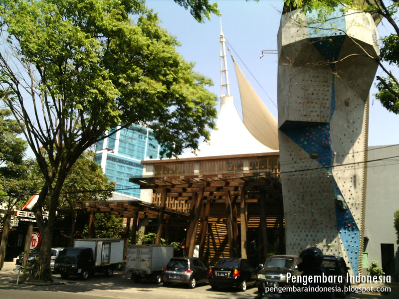 Eiger Flagship Store Bandung