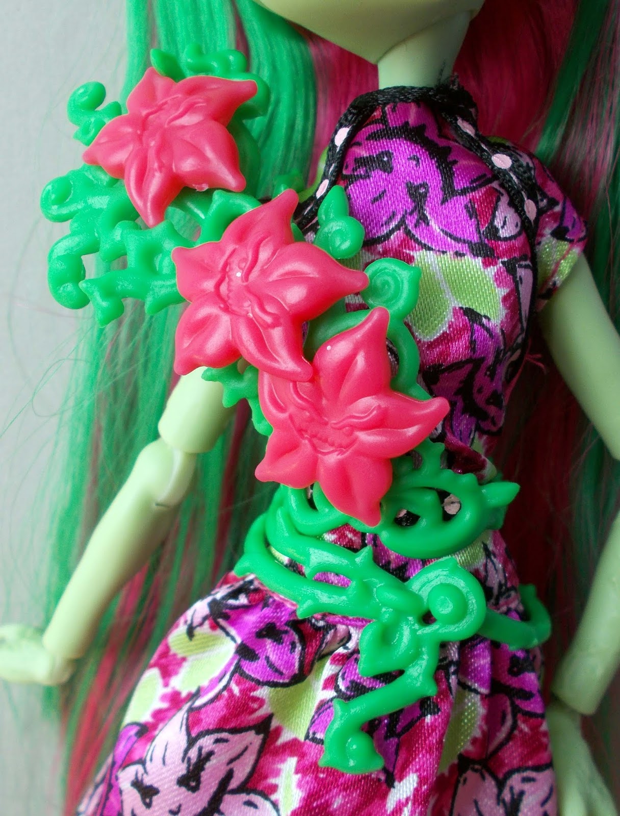 venus mcflytrap party ghouls