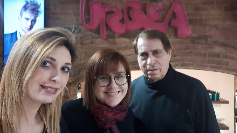 URBEA HAIRDRESSER