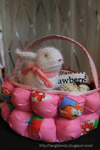 Кролики и только кролики Кролики и только кролики