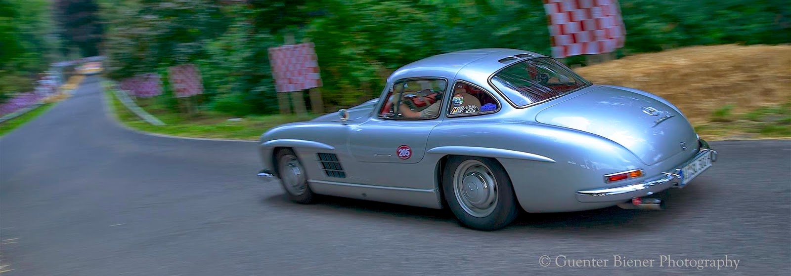 Dix Mille Tours 2017 Der Mistral Gegen Uber 300 Rennwagen