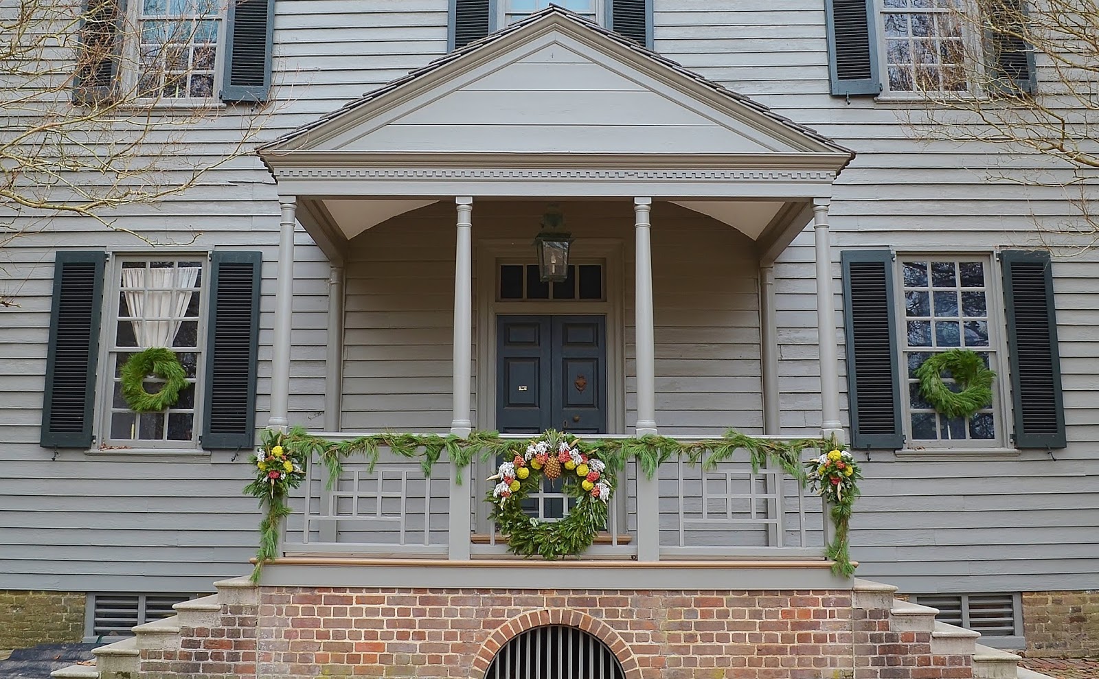 Christmas in Colonial Williamsburg The Grand Illumination