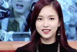 Mina (TWICE) and lovely moments made fans melt