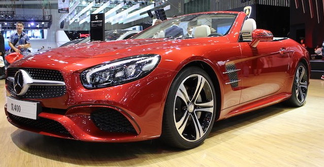 Thiết kế ngoại thất Mercedes SL 400 Mercedes SL 400 thiết kế thể thao, vận hành cực kì an toàn