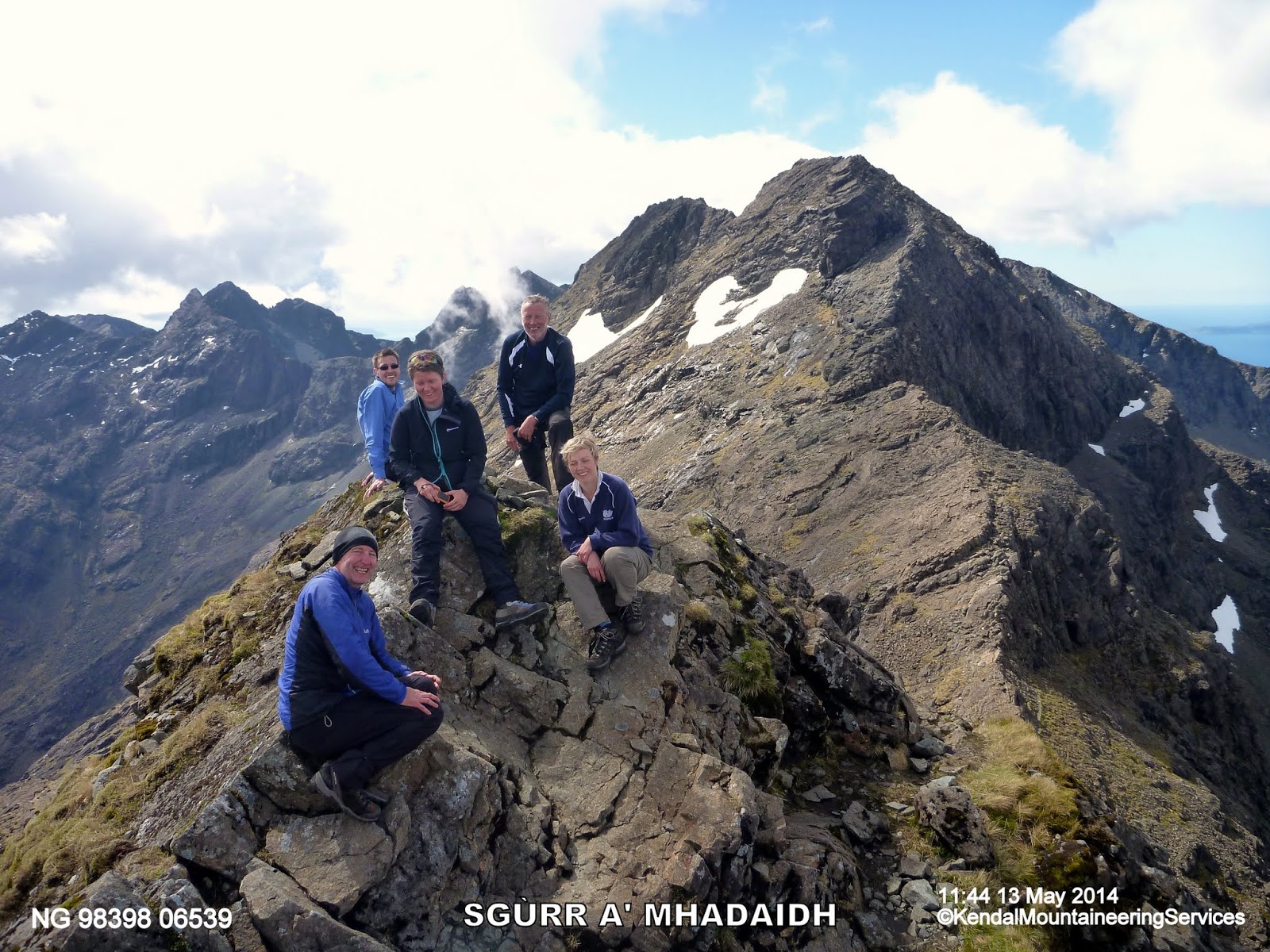 Peak Bagging The Scottish Munros Summit Photos & Routes Munros