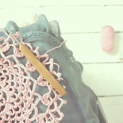 ByHaafner, crochet, doily, pink, pastel, blue skirt, work in progress