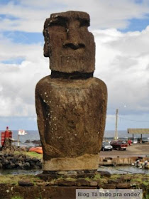 moai em Hanga Roa