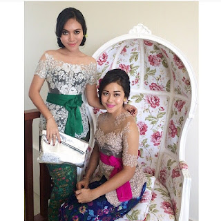 Model Kebaya Tile Terbaru Model Kebaya Tile Terbaru