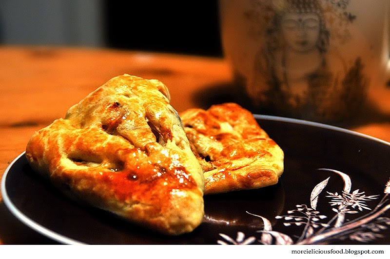 Caramel Apple Pie Pockets from Kraft Recipes