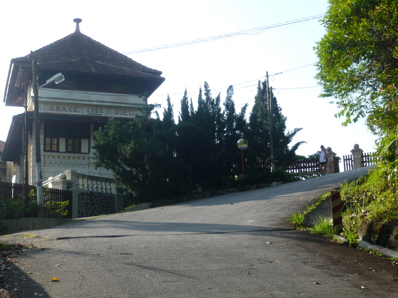 Itchy Feet Moon Gate to Penang Hill June 26 2011