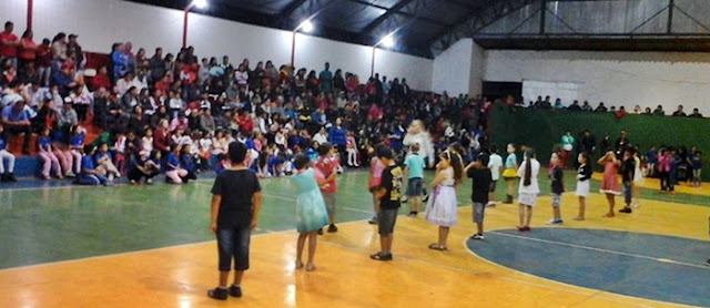 Roncador: Escola João Paulo realiza o "Dia da Família"