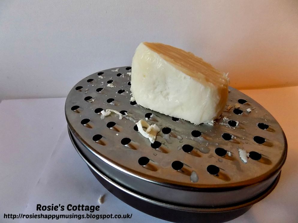 Rosie's Cottage How To Grate Mozzarella Cheese For Perfect Pizza Topping