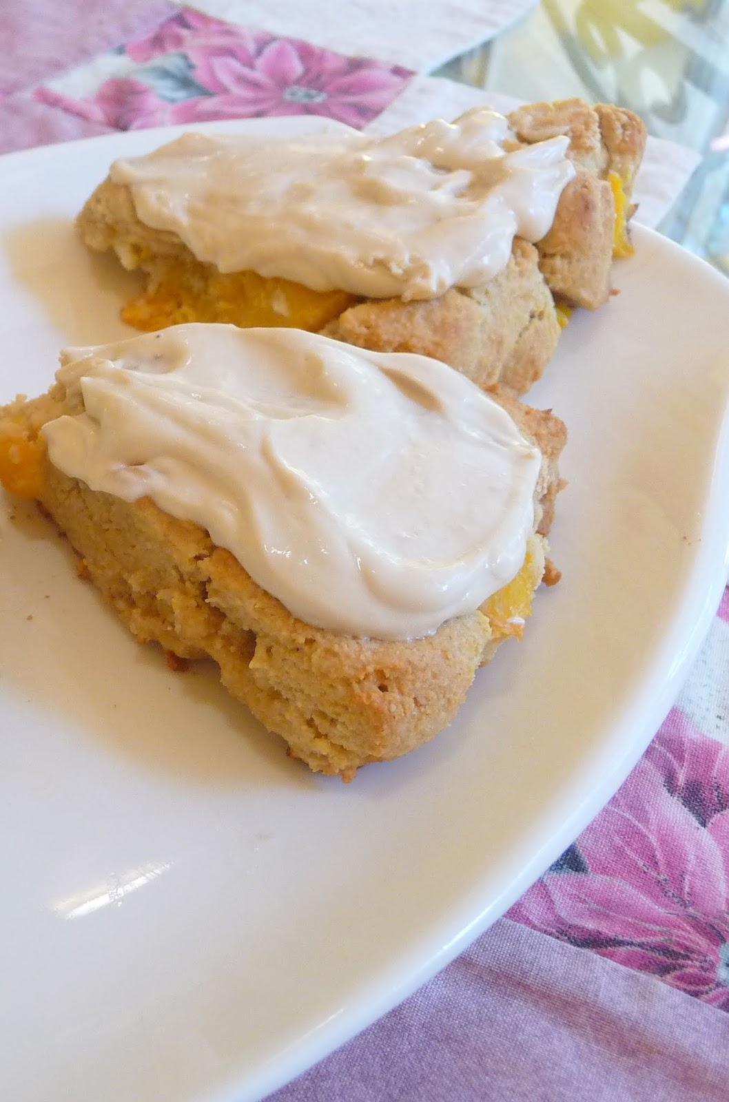 LowCarbing Among Friends by Jennifer Eloff PEACHES AND CREAM SCONES