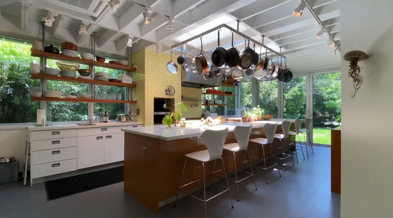 11 Photos vs. 2801 Fairgreen Dr, Miami Beach, FL vs. Home Interior Design Tour