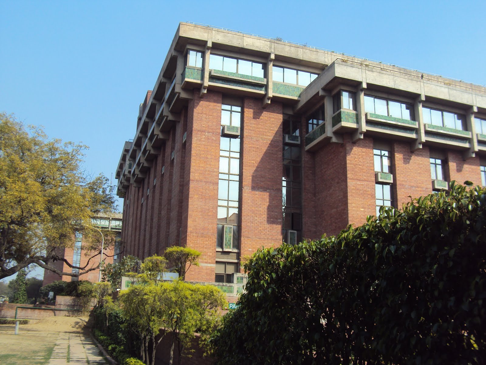 Habitat centre thesis image