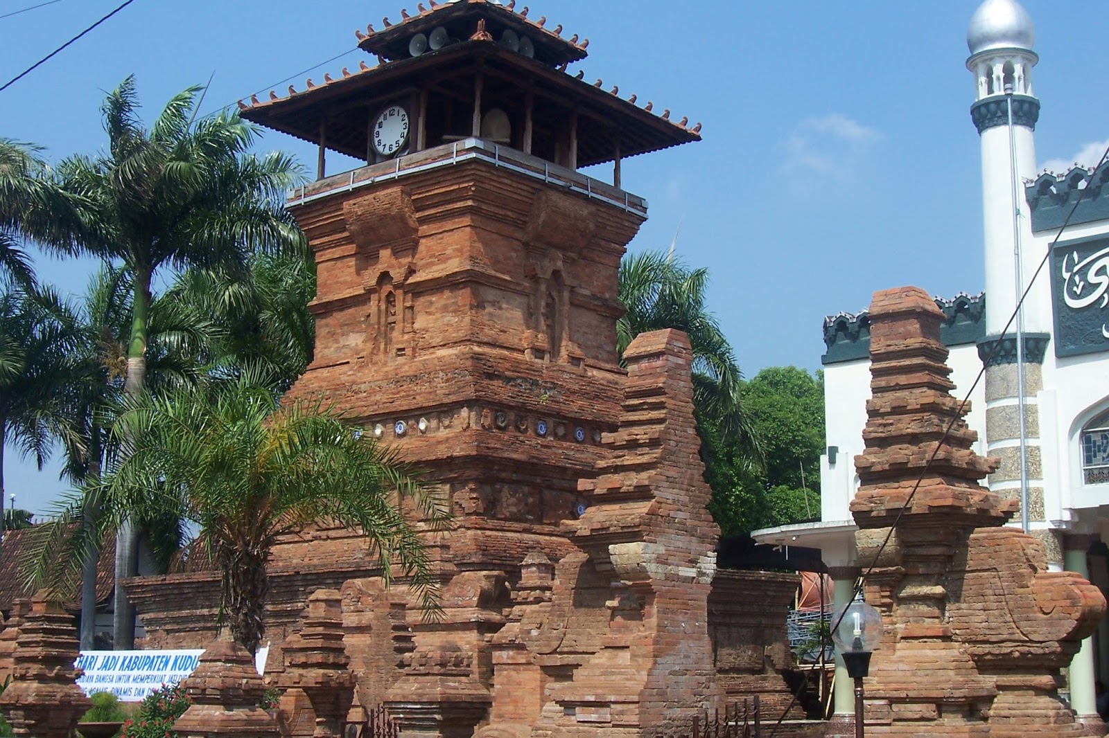 Masjid Peninggalan Kerajaan Islam Indonesia ~ DASBOR ...