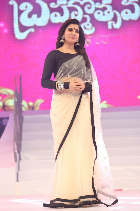 Samantha Ruth Prabhu photos from Brahmostsavam Audio Launch 17