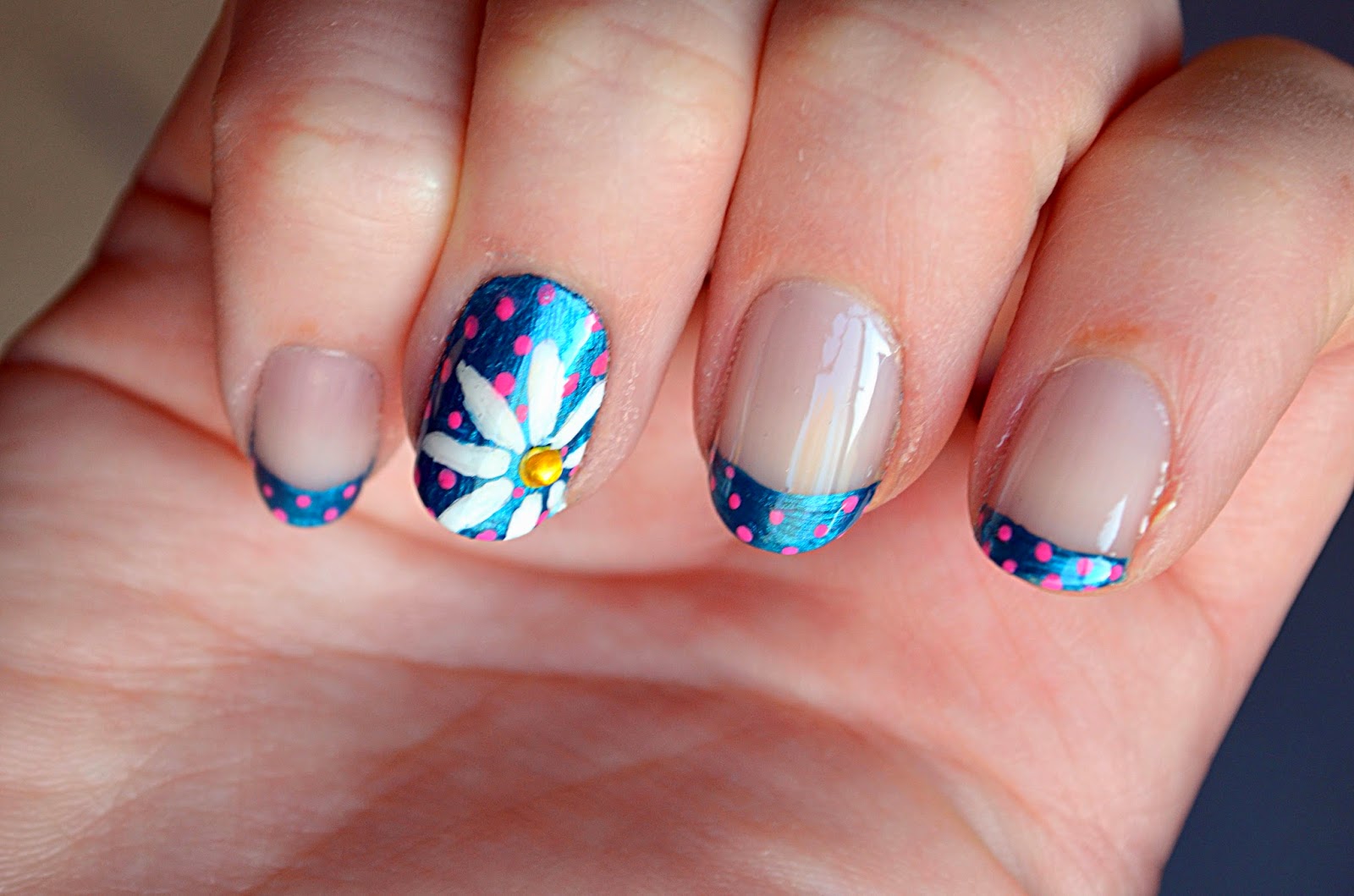 Blue Daisy French Tip Nail Designs - wide 2