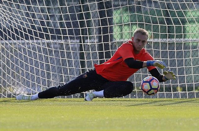 حارس برشلونة الجديد مرشح للظهور أمام بيلباو