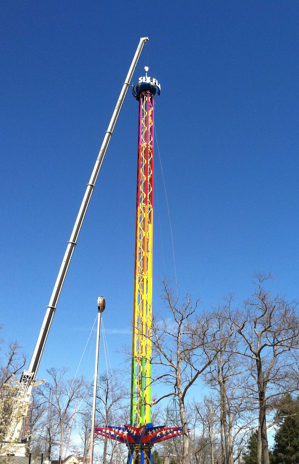 NewsPlusNotes Six Flags Great Adventure Tops Off SkyScreamer