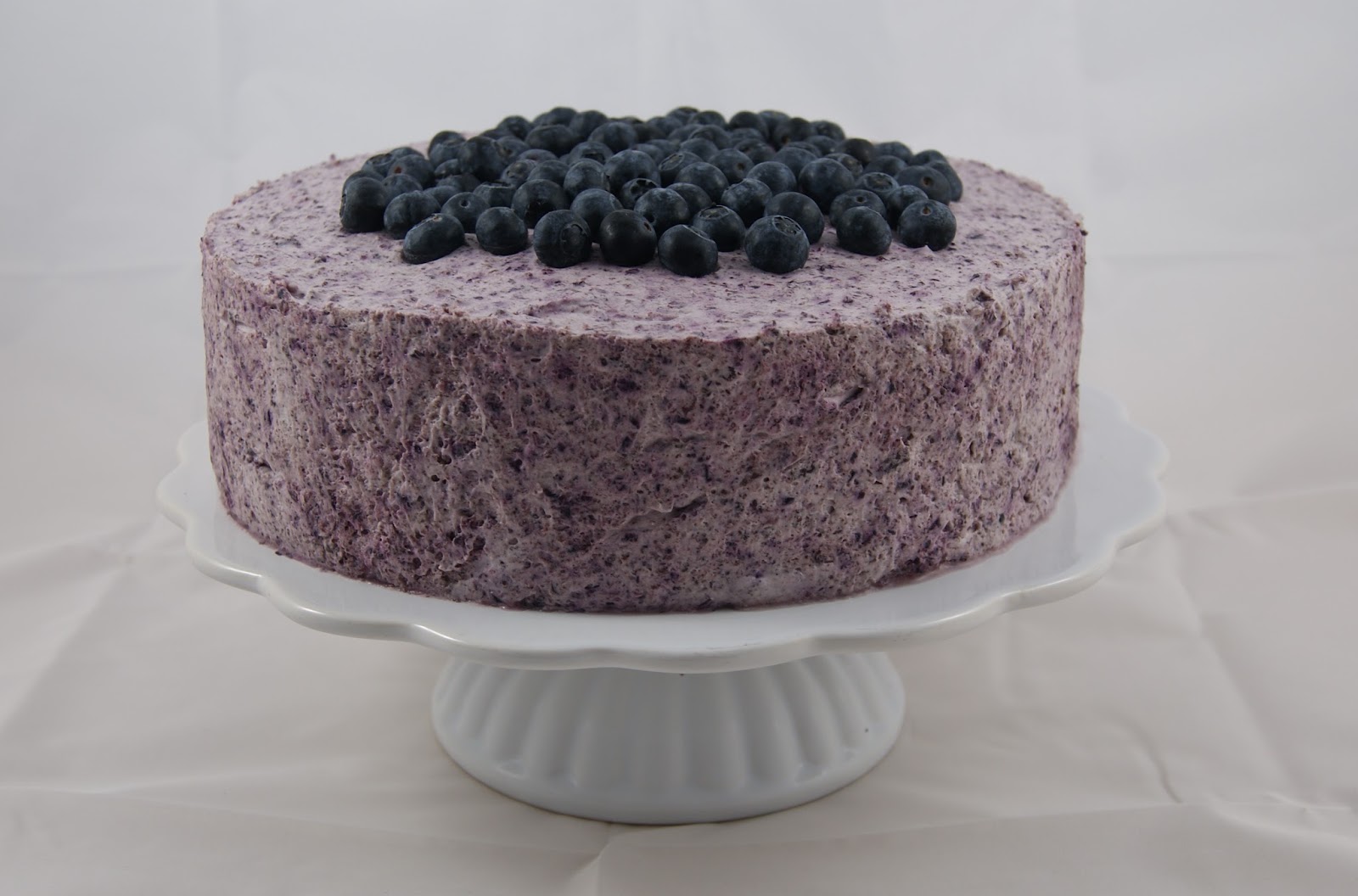 biscuit and buttercream: Blaubeer-Joghurt-Torte