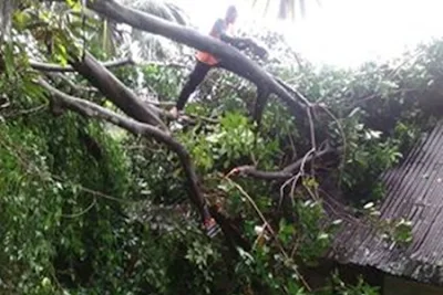 Cuaca Ekstrim di Kota Padang, Dua Warga Hanyut