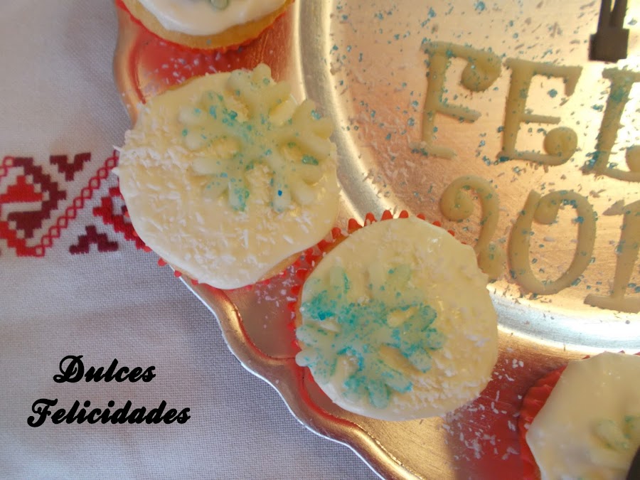 Cupcakes para Nochevieja de coco y chocolate blanco