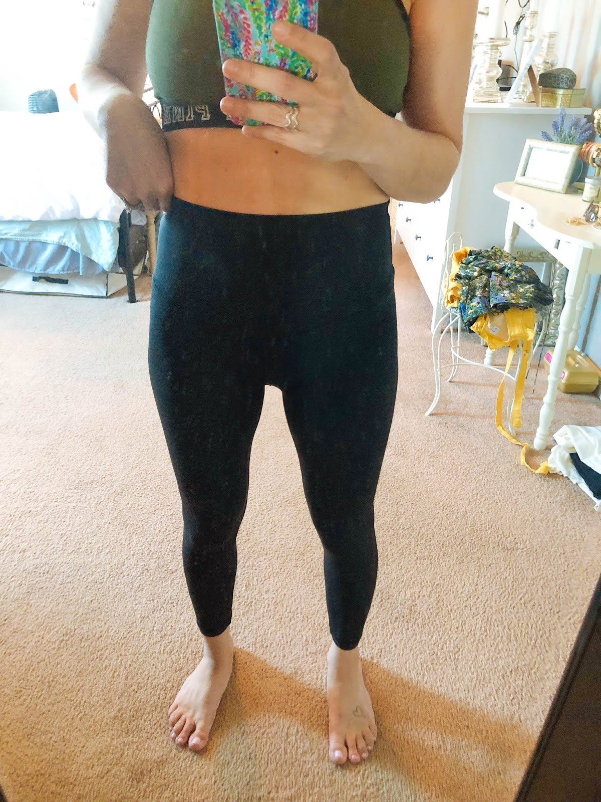 The Ashley Maria Blog: The Yoga Pants Match Up