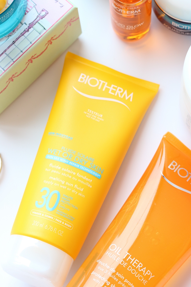 Biotherm Fluide Solaire Wet or Dry Skin