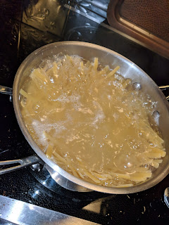 Boiling noodles. Boiling noodles.